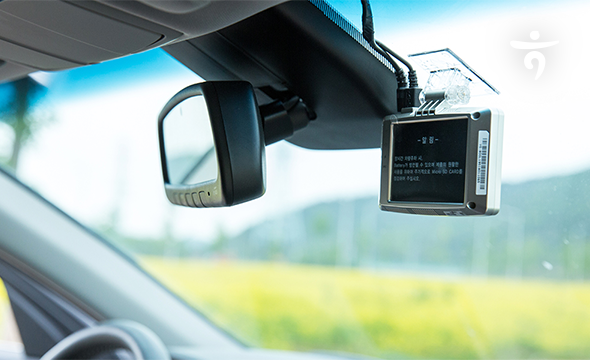 차량내부 블랙박스 사진